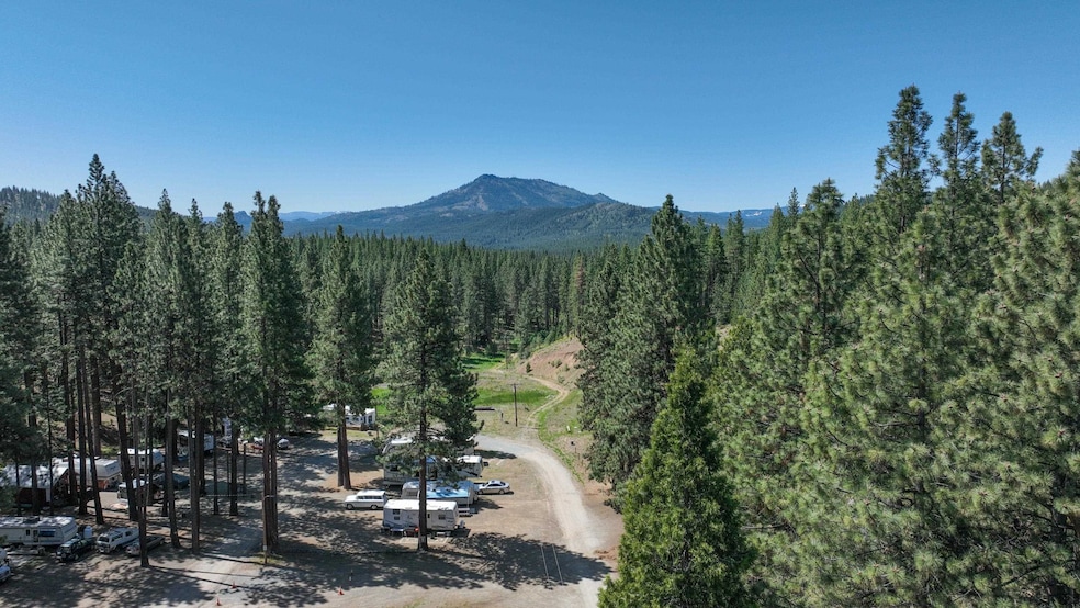 For Sale $1,099,000 • Co-Listing Agent