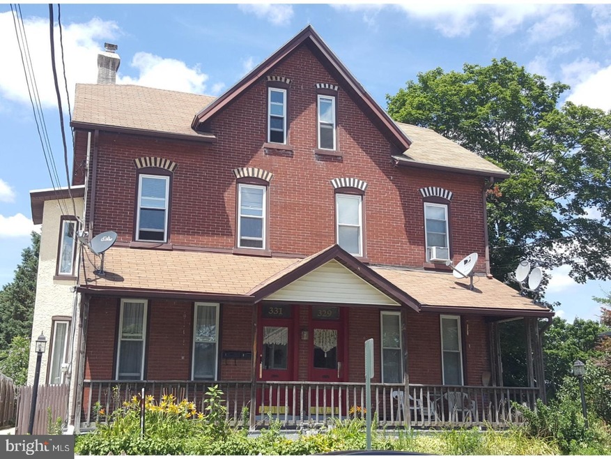 331 Walnut St unit 1ST FL, Spring City, PA 19475 - photo 1