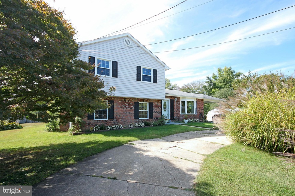 16000 Julie Ln, Laurel, MD 20707 - photo 1