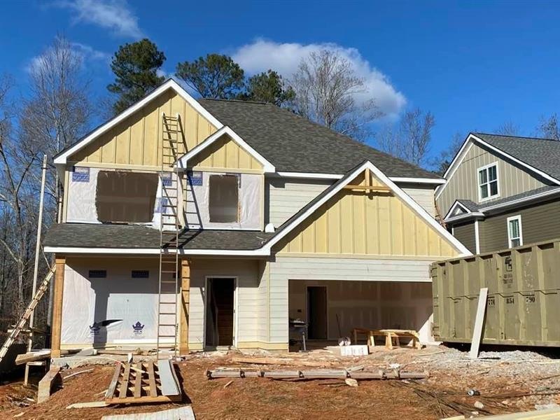 204 Wooded Glen Ln, Carrollton, GA 30117 - photo 1