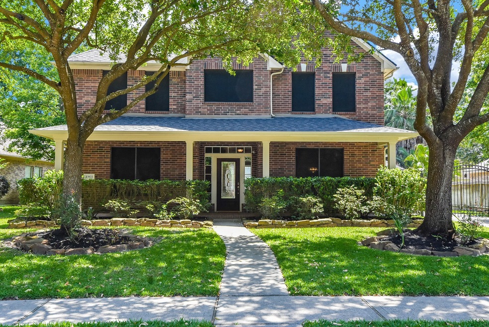 23922 Dorrington Estates Ln, Conroe, TX 77385 - photo 1