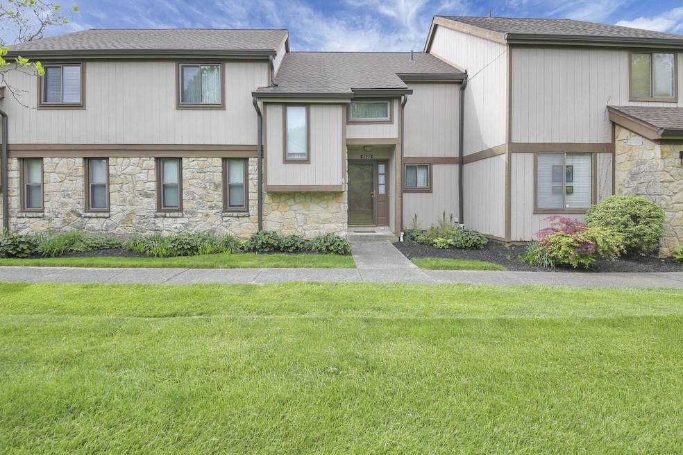 6222 Roxburgh Ct unit 17-B, Columbus, OH 43213 - photo 1