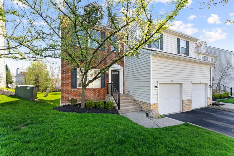 9158 Walker Park Dr, Columbus, OH 43240 - photo 1