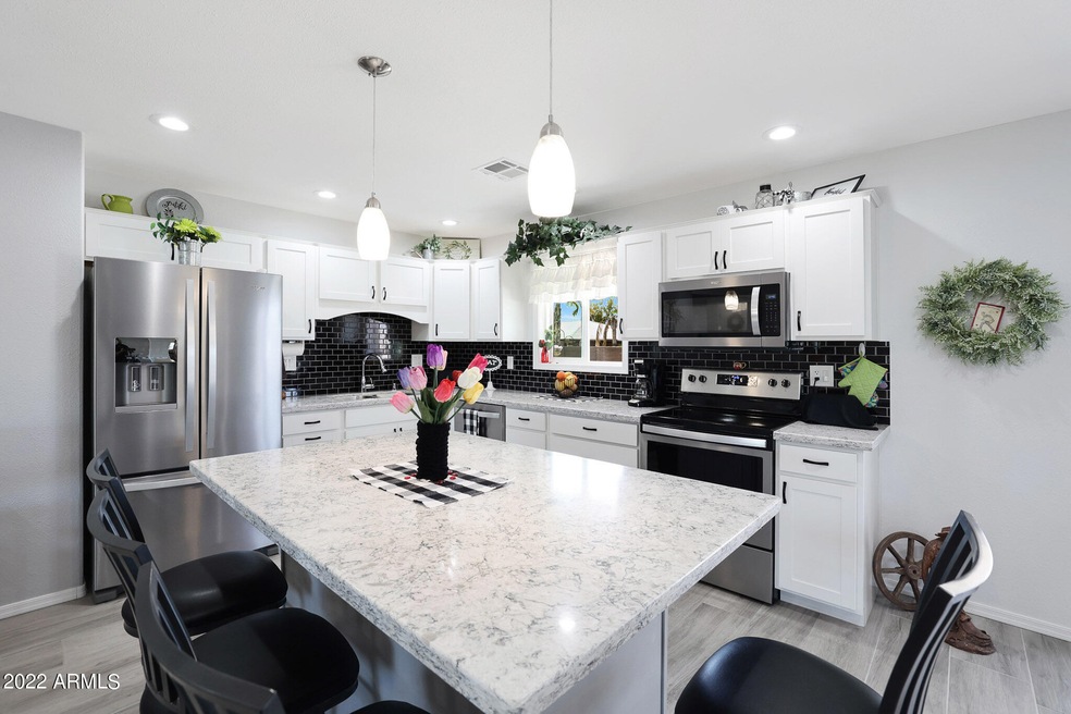 17418 N Hitching Post Dr, Sun City, AZ 85373 - photo 1