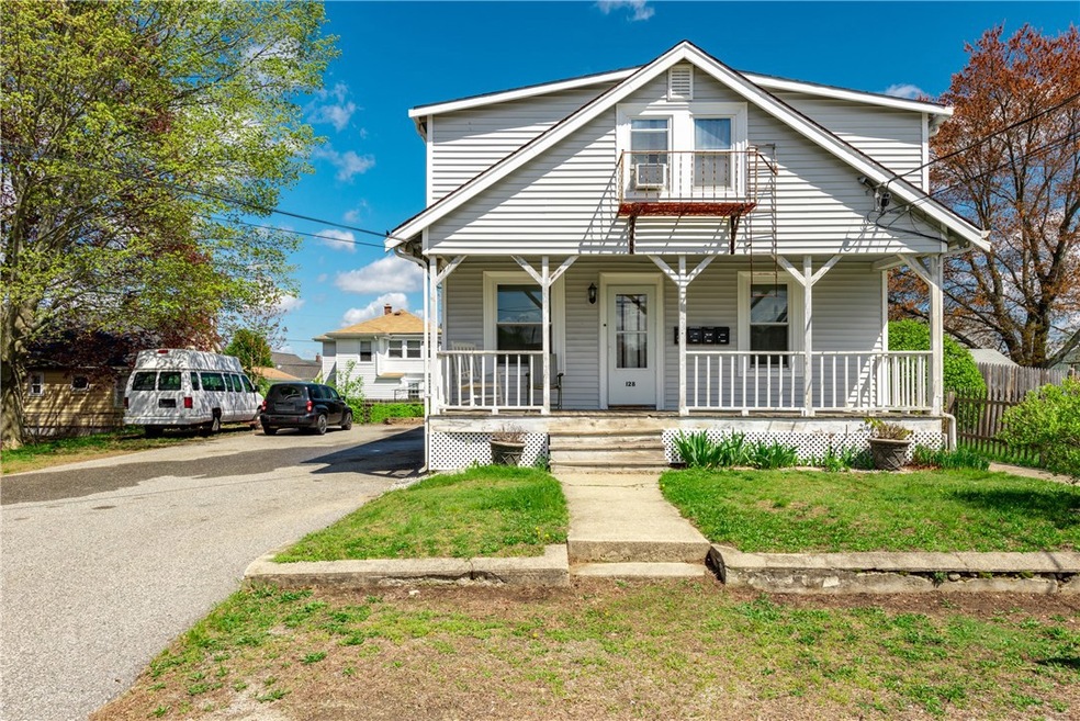 128 Oakton St, Woonsocket, RI 02895 - photo 1