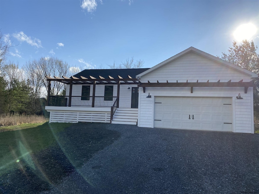 7 Pipe Ct, Athens, NY 12015 - photo 1