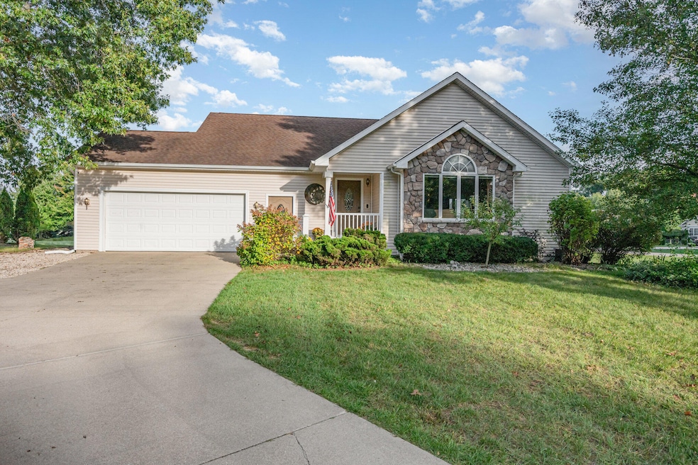 For Sale $435,000 • Co-Listing Agent