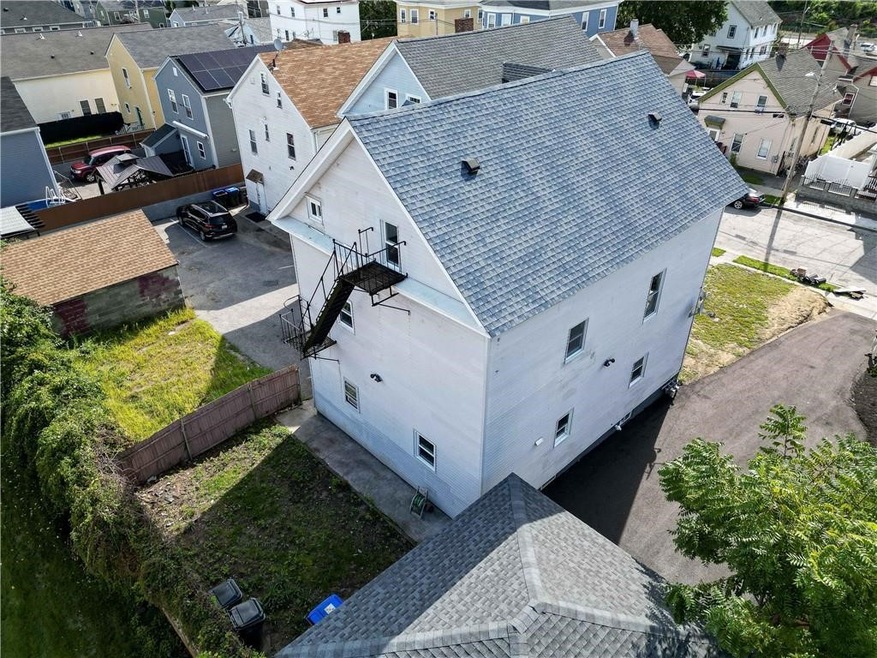 213 Pavilion Ave unit 1, Providence, RI 02905 - photo 1