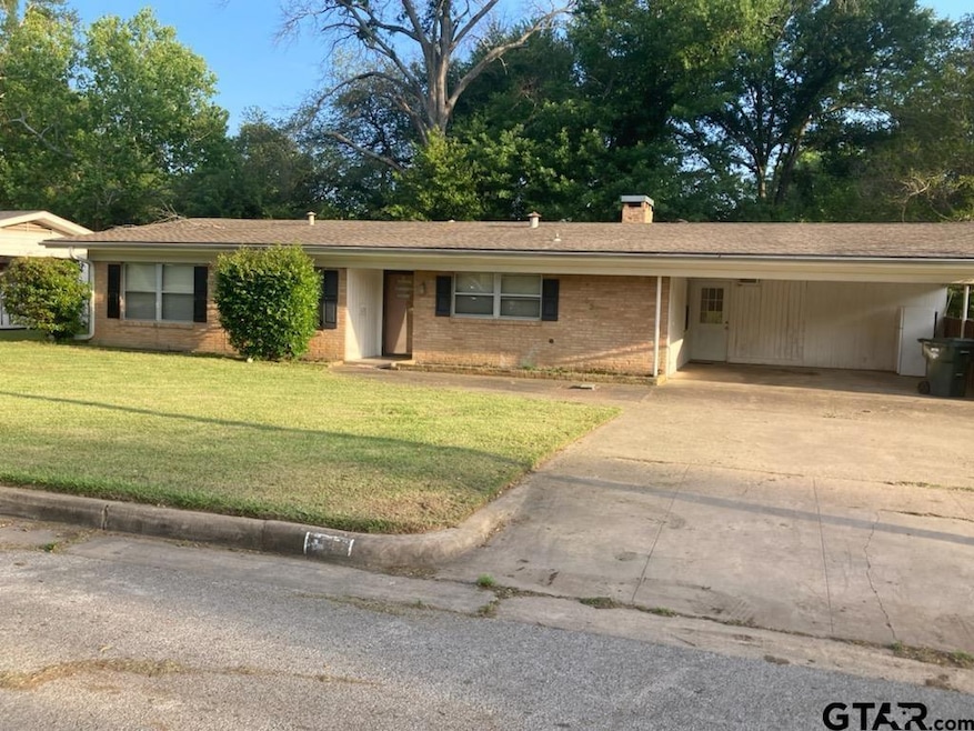 1435 Glenrose St, Tyler, TX 75701 - photo 1