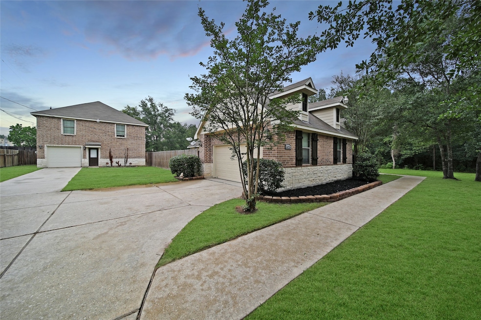 6926 Nickaburr Creek Dr, Magnolia, TX 77354 - photo 1
