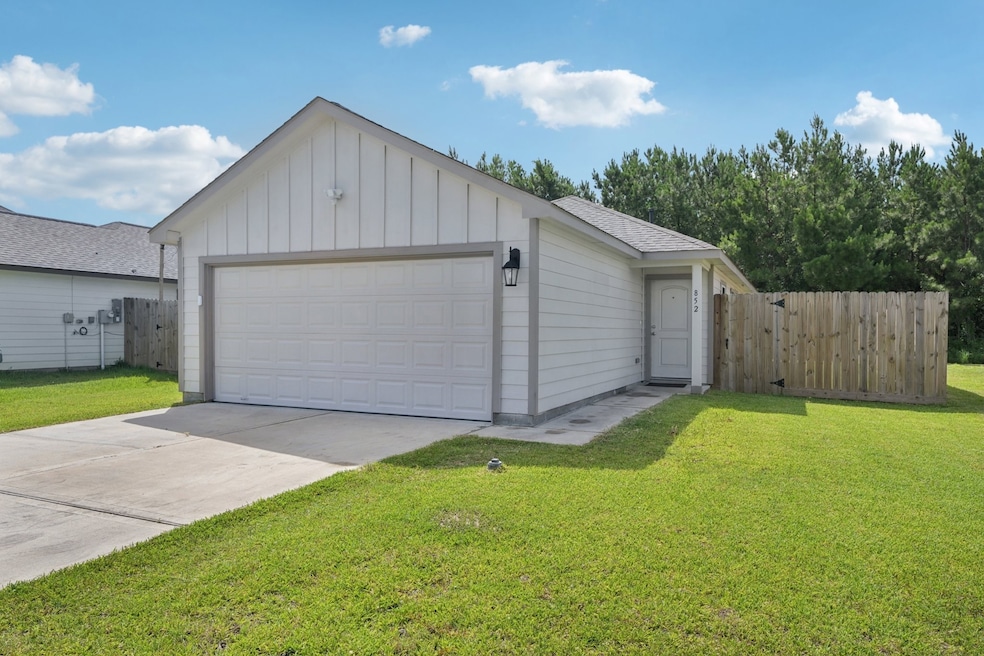 Welcome HOME 852 Road 5138, Cleveland, Texas, 7732