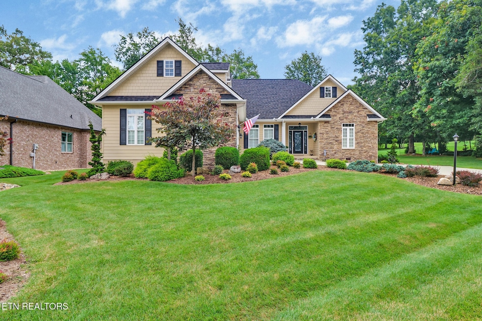 237 Forest Hill Dr, Crossville, TN 38558 - photo 1