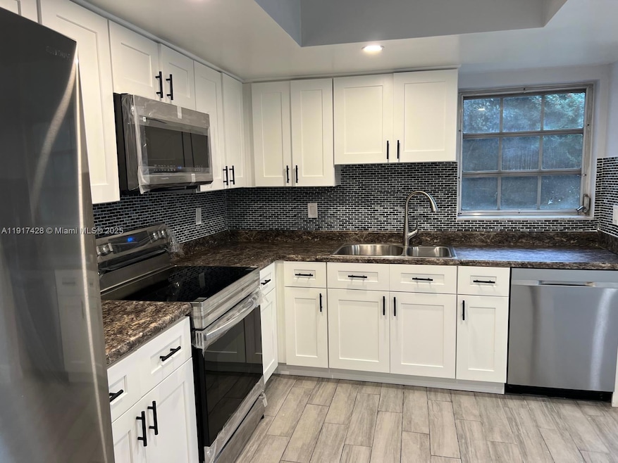 3064 Riverside Dr unit G3, Coral Springs, FL 33065 - photo 1