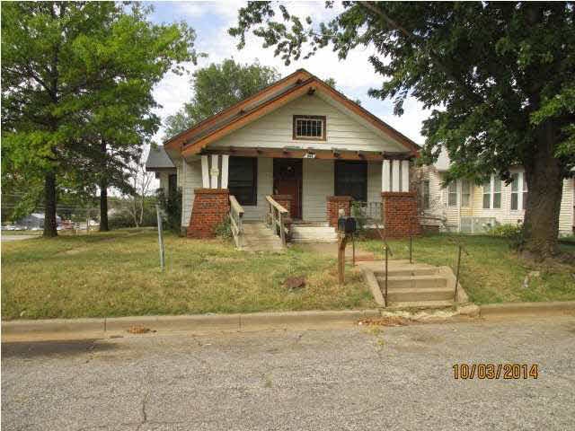 804 N F St Wellington, KS 67152