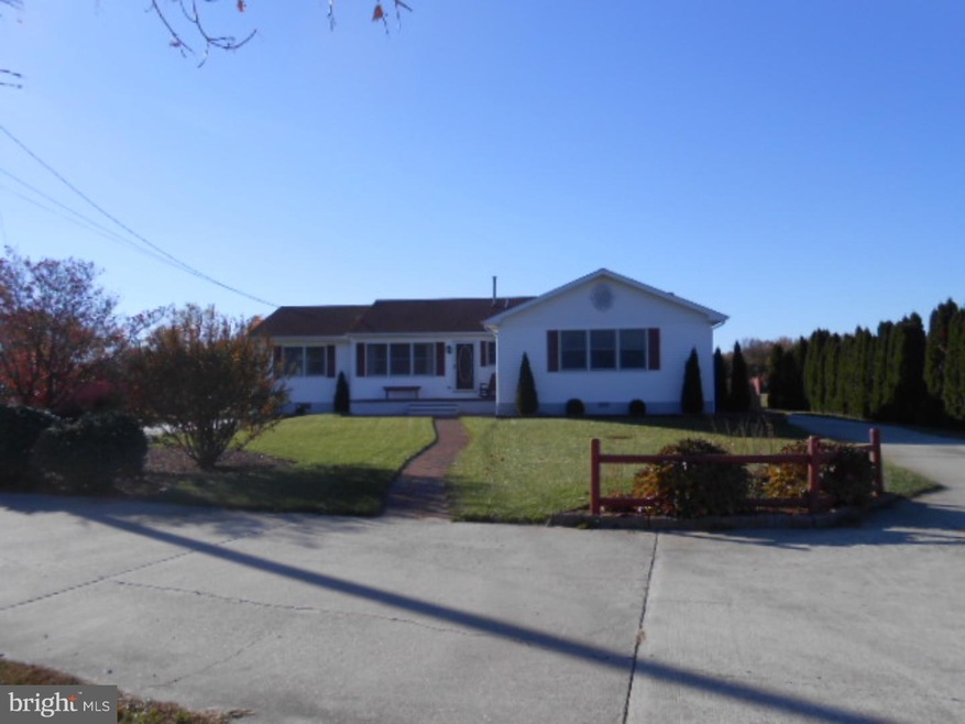 224 Main St, Newport, NJ 08345 - photo 1