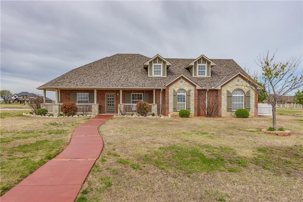 23601 Bella Vista St, Edmond, OK 73025 - photo 1