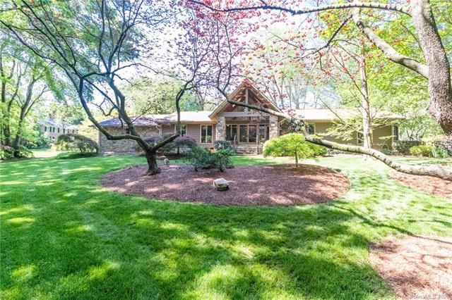 3116 Colony Rd, Charlotte, NC 28211 - photo 1