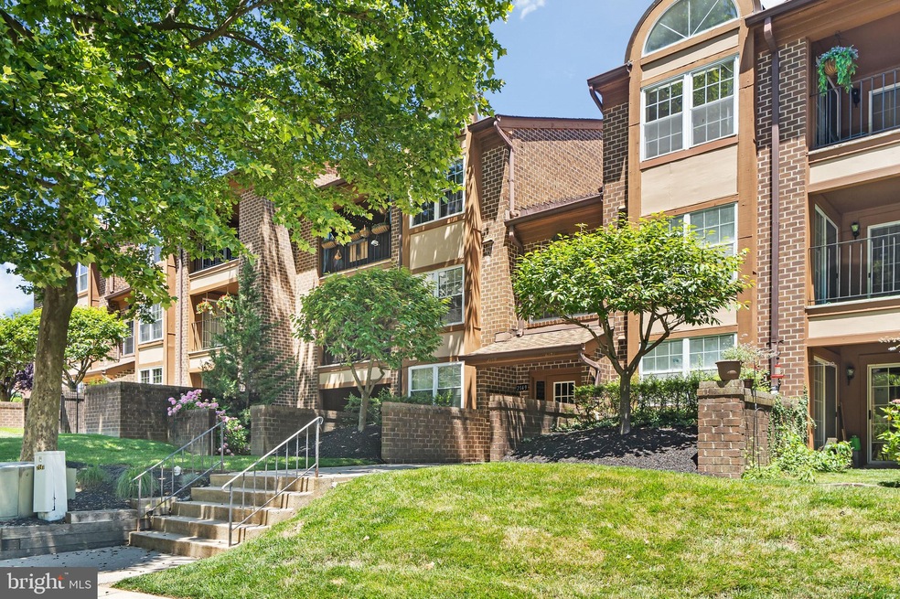 2149 Woodbox Ln unit A, Baltimore, MD 21209 - photo 1