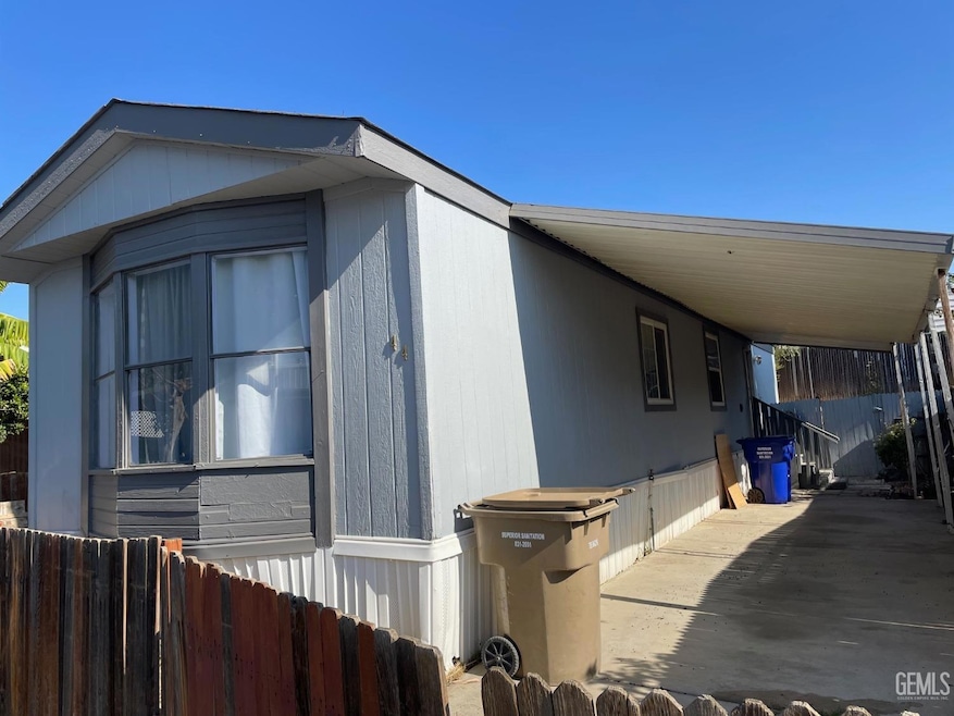8300 Kern Canyon Rd unit 44, Bakersfield, CA 93306 - photo 1