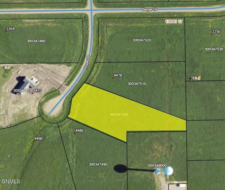 8 Roper Place, Mandan, ND 58554 - photo 1