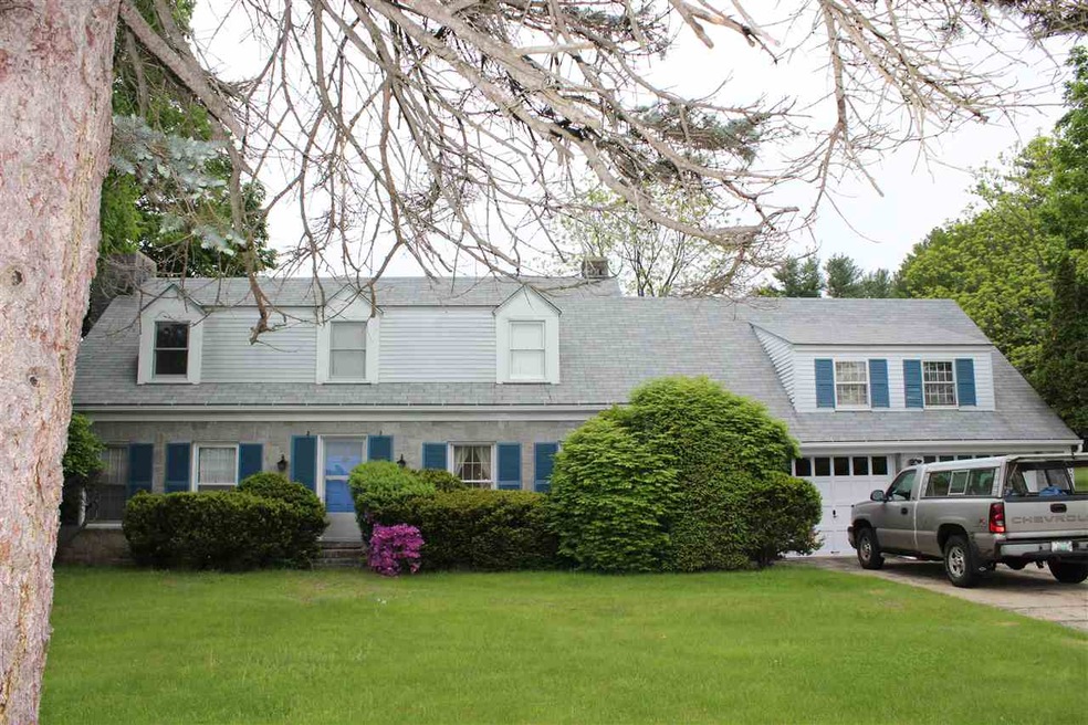 290 Pleasant St, Franklin, NH 03235 - photo 1