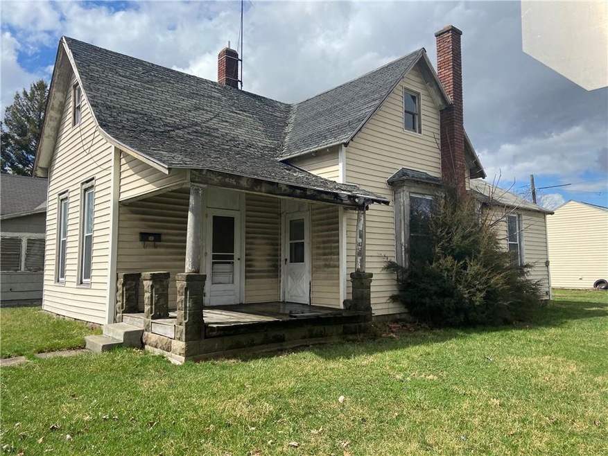 622 E Jefferson St, Tipton, IN 46072 - photo 1