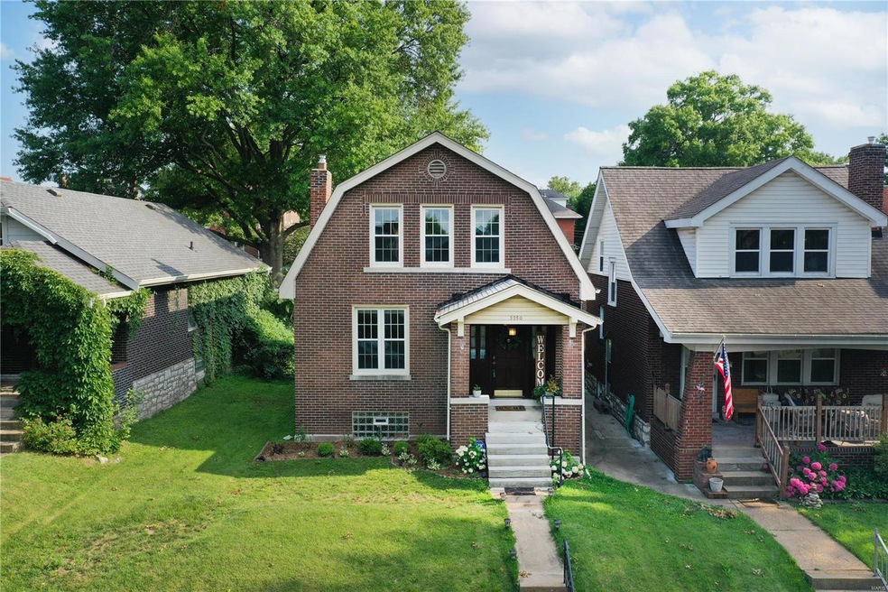 5250 Sutherland Ave, Saint Louis, MO 63109 - photo 1