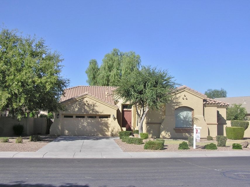 1332 E Clark Dr, Gilbert