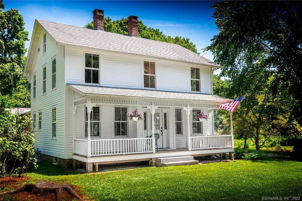 97 Lyme St, Old Lyme, CT 06371 - photo 1