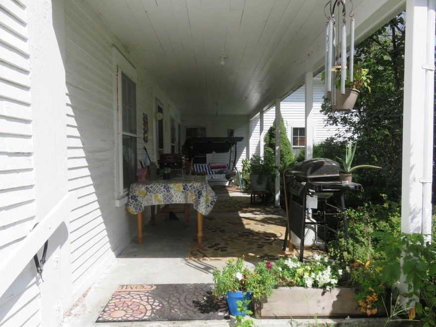 31 Canaan St, Canaan, NH 03741 - photo 1