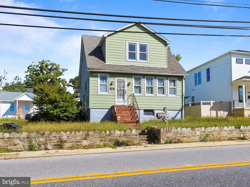 For Rent $2,400/month