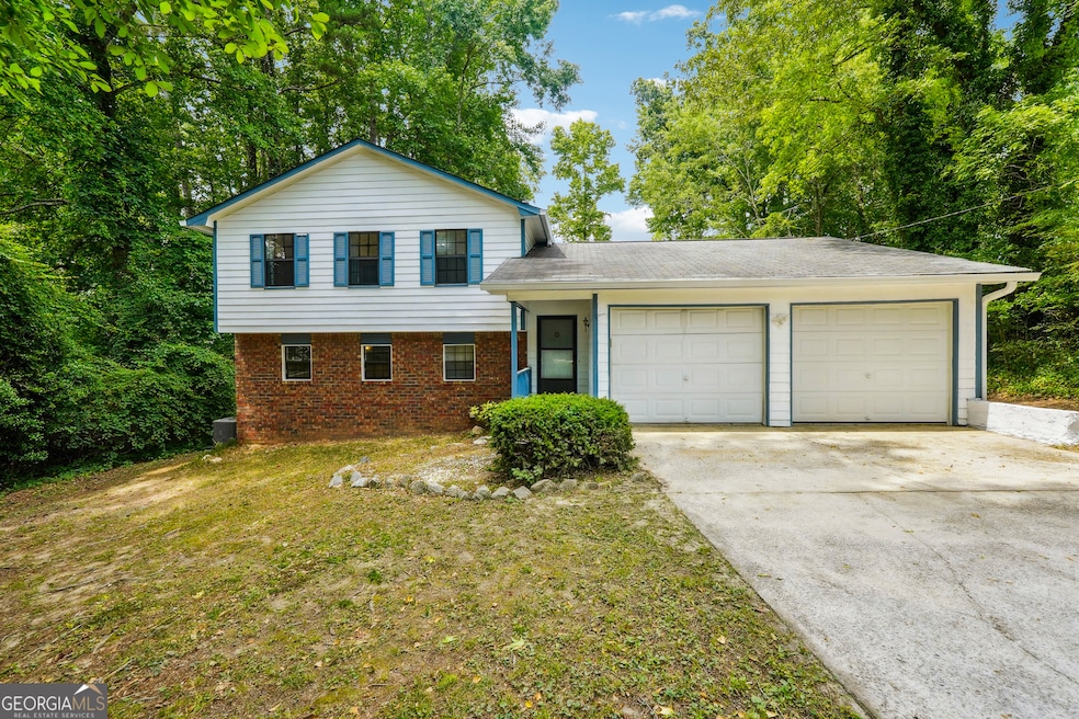 9509 Winding Way Ln, Jonesboro, GA 30238 - photo 1