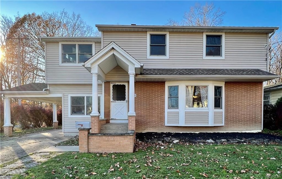 1256 Doebler Dr, North Tonawanda, NY 14120 - photo 1