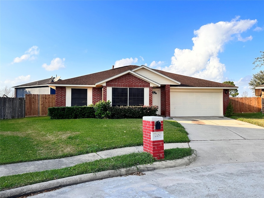 11106 Cayman Mist Dr, Houston, TX 77075 - photo 1