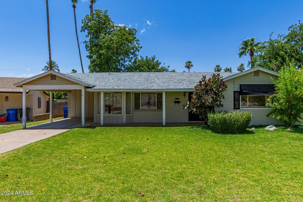 4128 N 46th Place, Phoenix, AZ 85018 - photo 1