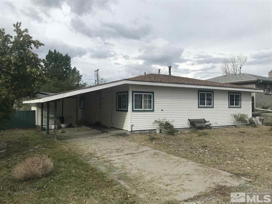 1835 S Bridge St, Winnemucca, NV 89445 - photo 1