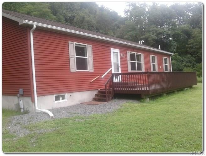 819 Us Route 209, Godeffroy, NY 12729 - photo 1