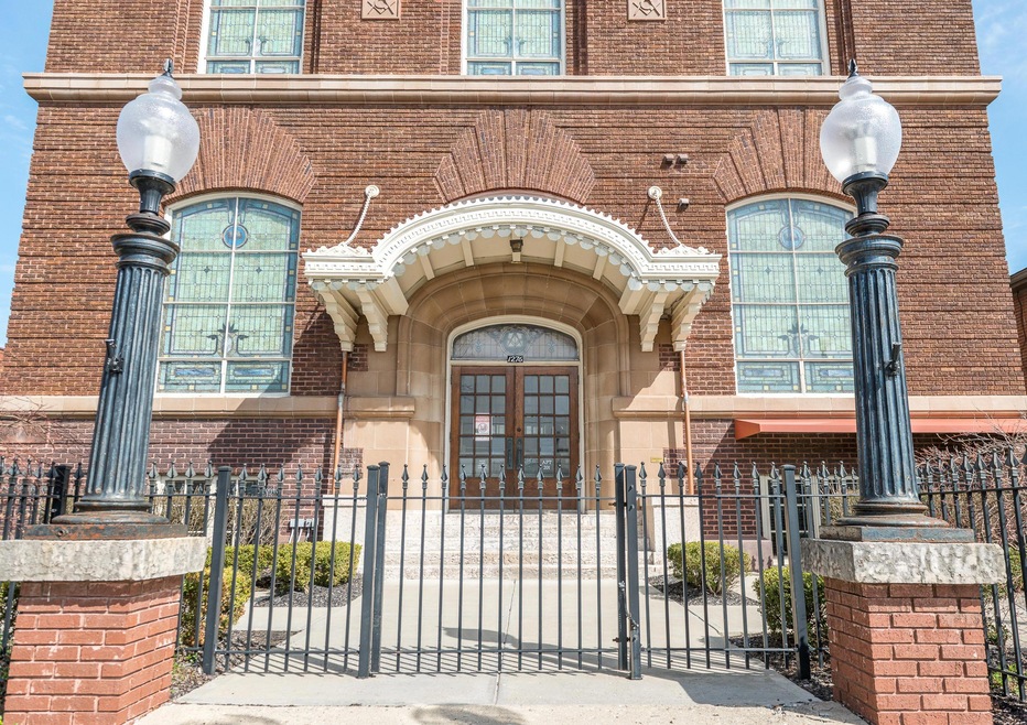 1276 N High Street 206