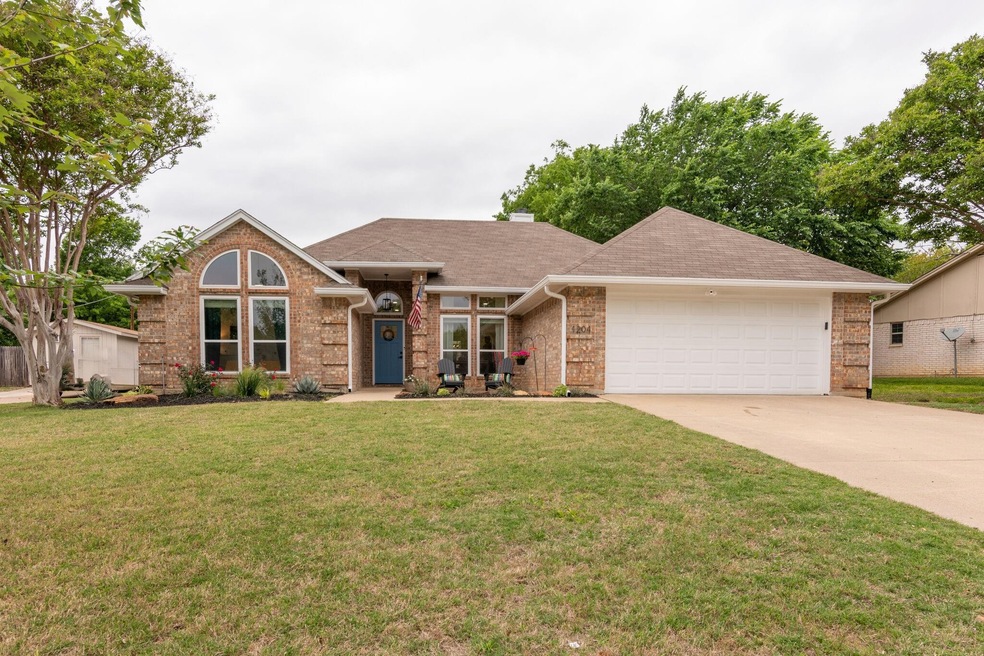 1204 Oakwood Trail, Southlake, TX 76092 - photo 1