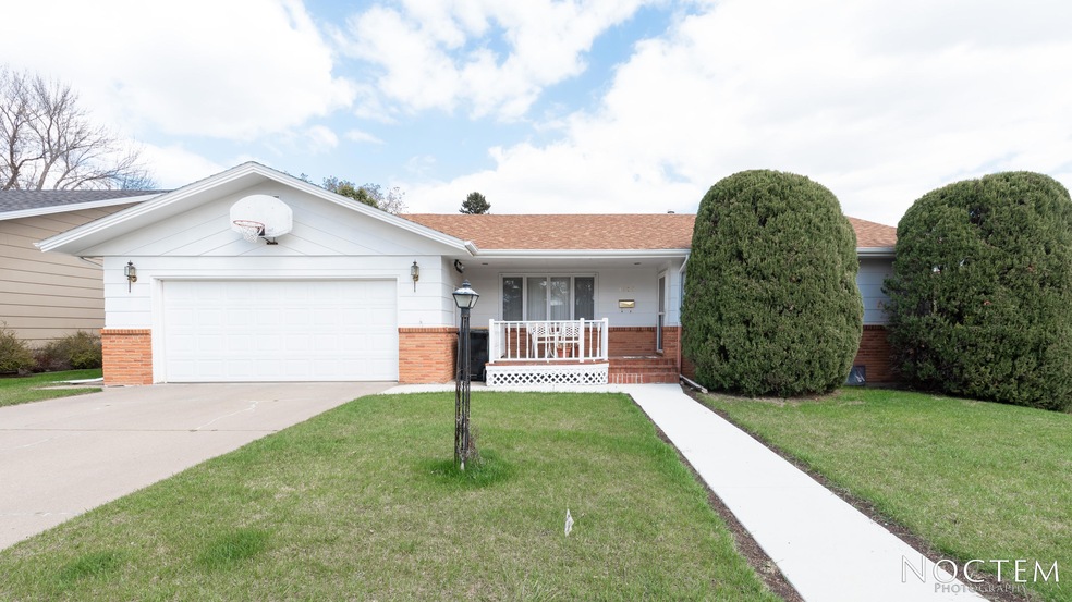 1909 Catherine Dr 16.9-2