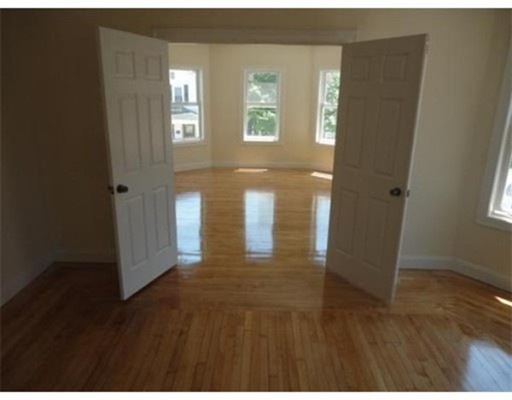 25 Jayne St, Attleboro, MA 02703 - photo 1