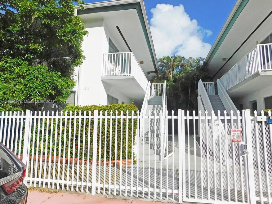 7945 Carlyle Ave unit 7, Miami Beach, FL 33141 - photo 1