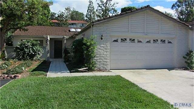 Nice looking home on cul-de-sac street. Ample park