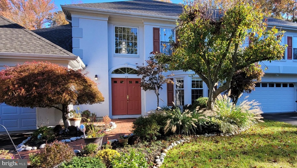 33 Westwinds Dr, Princeton Junction, NJ 08550 - photo 1