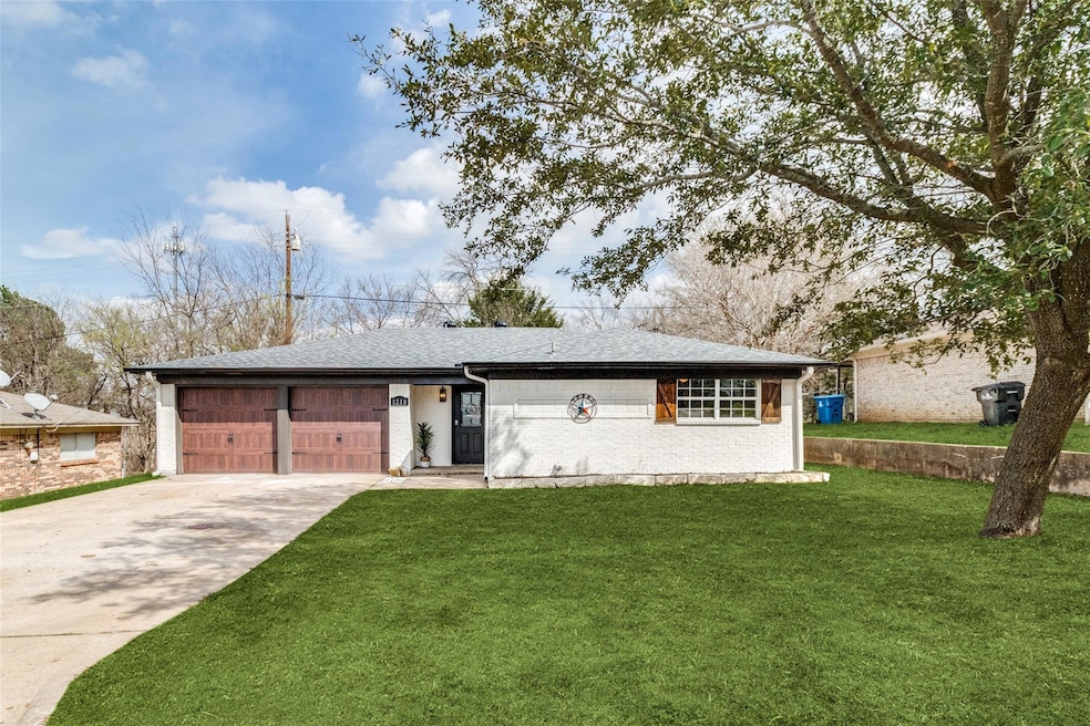 1210 Carla St, Denison, TX 75020 - photo 1