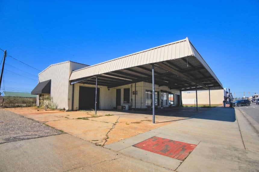 218 S Main St, Enterprise, AL 36330 - photo 1