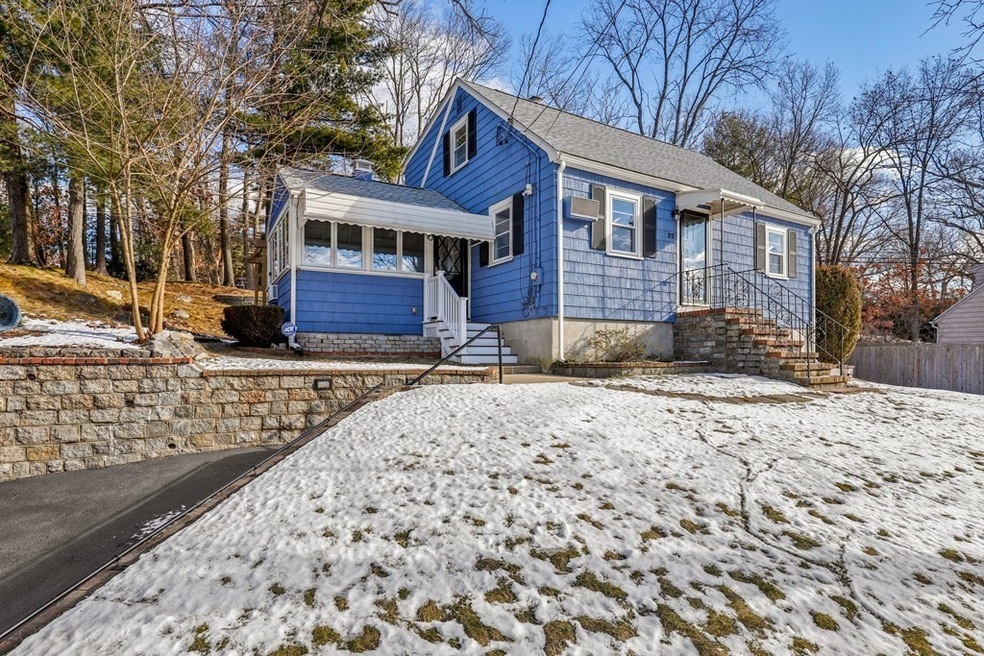 22 Leopold St, Burlington, MA 01803 - photo 1