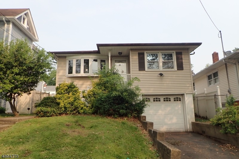 1470 Lambert St, Rahway, NJ 07065 - photo 1