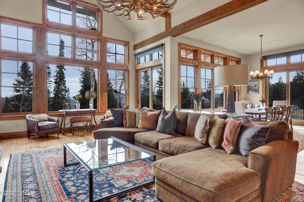 Living Room (16)