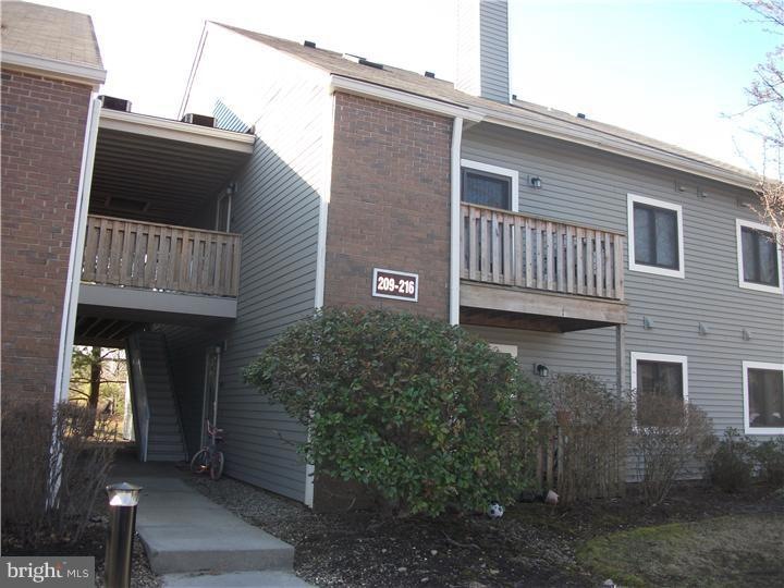 213 Ravens Crest Dr, Plainsboro, NJ 08536 - photo 1